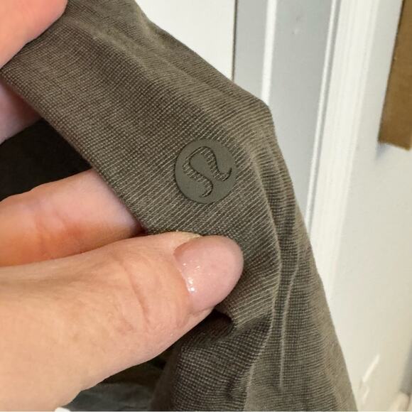 lululemon athletica Green Polo Shirt - Picture 3 of 3